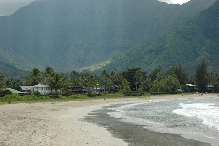 Lighthouse and Hanalei 036.jpg